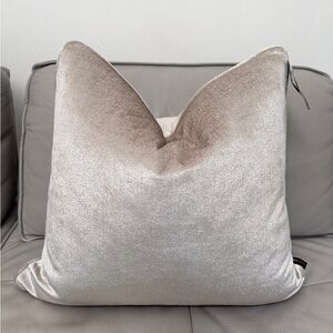 Soho Studio 23x23 Light Silver Metallic Pewter Velvet Decorative Pillow w Insert